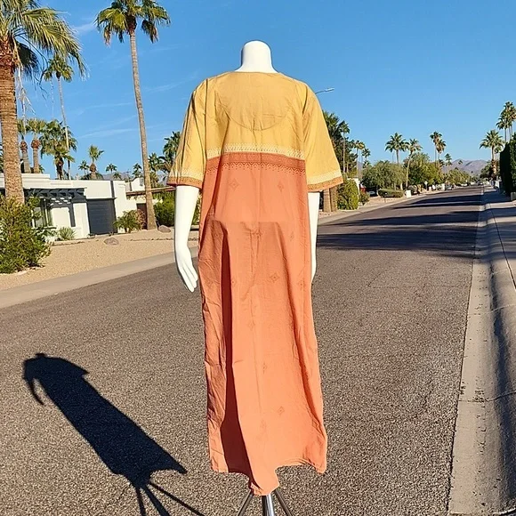 EGYPT Kaftan Maxi Dress XL Nightgown Batik Embroidered Egyptian Loungewear - Picture 5 of 15